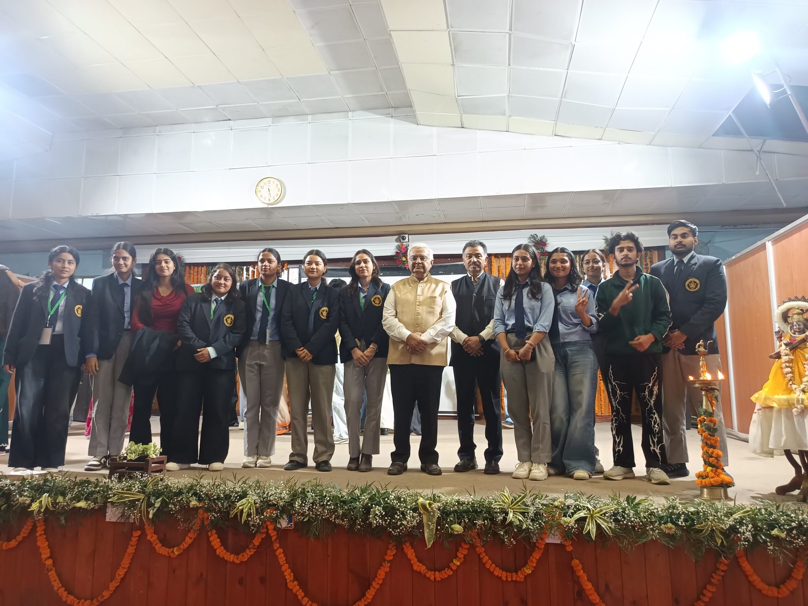 dr-ys-parmar-hf-college-thunag