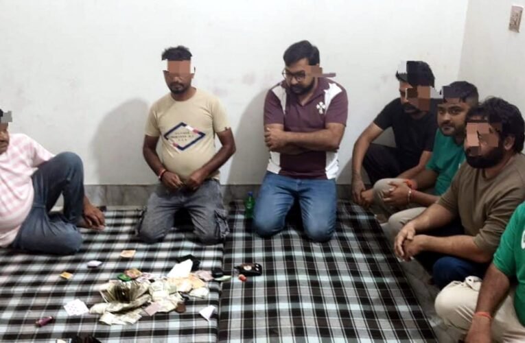 फतेहाबाद पुलिस ने पकड़े सात जुआरी, 1.16 लाख जब्त