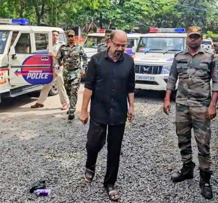 jh-koderma-civil-serjon-arrest